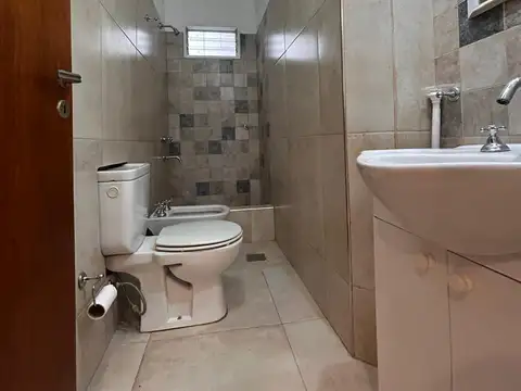 Depto Tipo Casa 3 ambientes con 1 baño