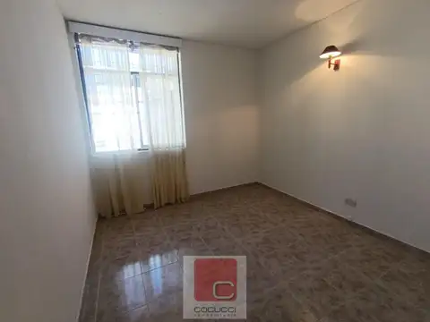 Casa en Venta en Godoy Cruz, USD 73.000