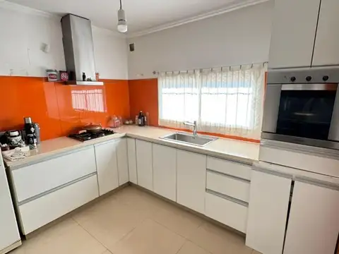Casa en Venta en Lujan, USD 75.000