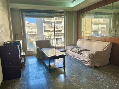 Departamento en Venta en Flores, USD 162.000