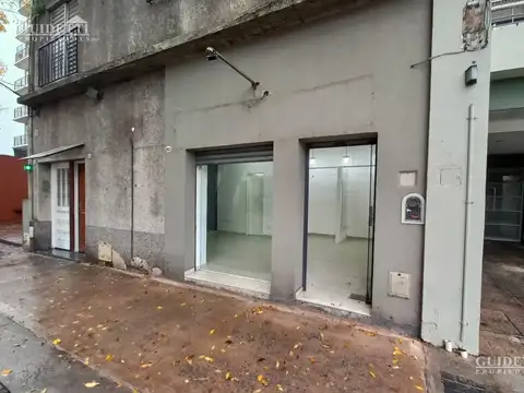 LARRALDE, CRISOLOGO entre MOLDES y AMENABAR