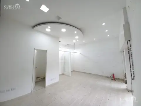 Local en Alquiler en Nuñez, $ 750.000