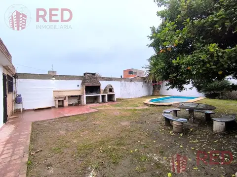 Casa en Venta con 1 cochera