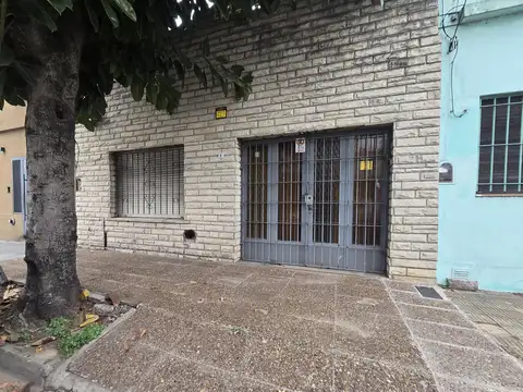 VENTA CASA 3 AMBIENTES EN VICENTE LÓPEZ
