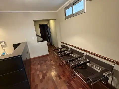 Depto Tipo Casa en Venta de 4 dormitorios
