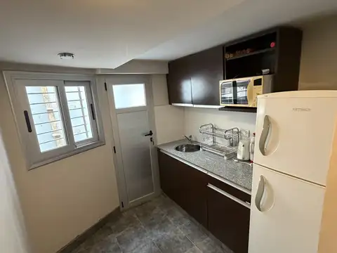 Depto Tipo Casa en Venta 40 años