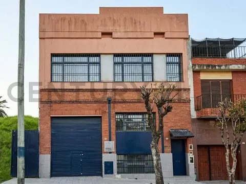 DEPOSITO CON OFICINAS | VILLA LUGANO