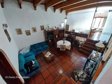 Casa 4 ambientes con 4 baños