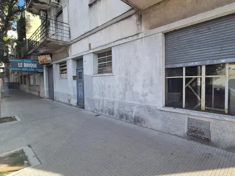 Local en Venta 60 años