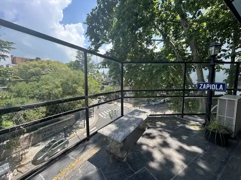 Departamento en Venta con 3 cocheras