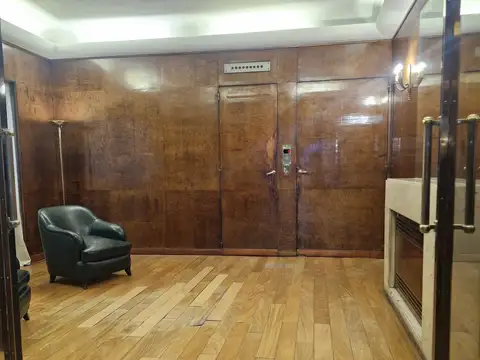 DEPARTAMENTO DE 4 AMBIENTES Y DEPENDENCIA APTO CREDITO