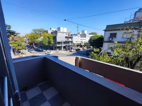 Departamento en Alquiler en Versalles, $ 2.400.000