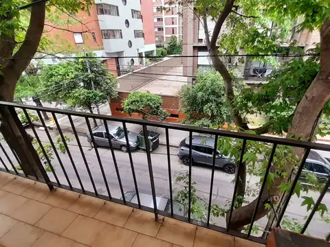 Martínez - Departamento 3 amb con balcón y Cochera!