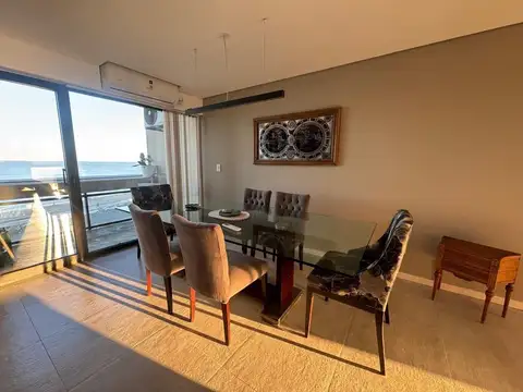 DEPARTAMENTO 3 AMBIENTES CON BALCÓN, VISTA AL MAR Y COCHERA, CONSTITUCIÓN