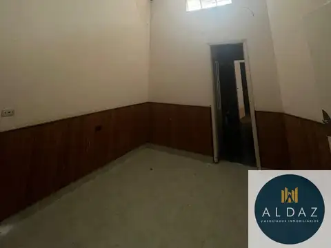 Depto Tipo Casa 5 ambientes con 1 baño