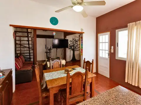 CASA EN VENTA BERISSO 3 DORMITORIOS