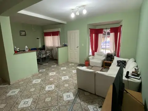 Casa en Alquiler en Loma Hermosa, $ 900.000