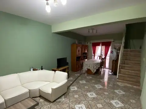 Casa en Alquiler de 3 dormitorios