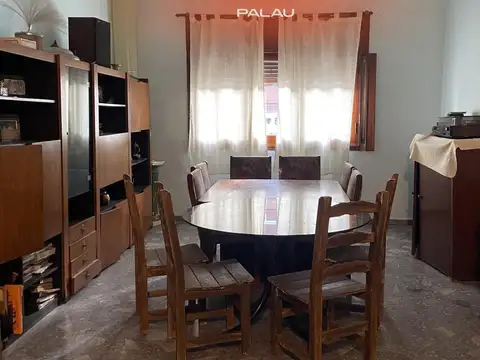 Casa/PH sobre lote propio de 230m2/ 3 Unidades