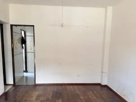 Casa en Venta en Villa Sarmiento, USD 140.000