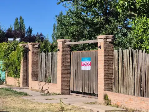 Casa Fin de Semana en Venta Russell -calle Espejo-