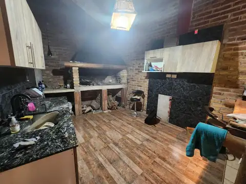 Casa Fin de Semana en Venta Russell -calle Espejo-