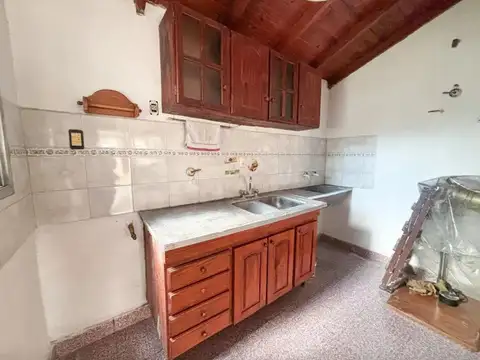 Depto Tipo Casa en Venta con 1 cocheras