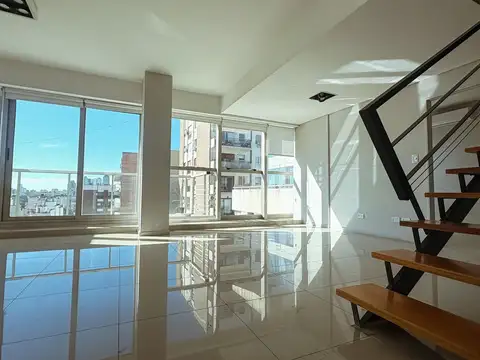 Mariscal Antonio José De Sucre 1530 , Piso 12