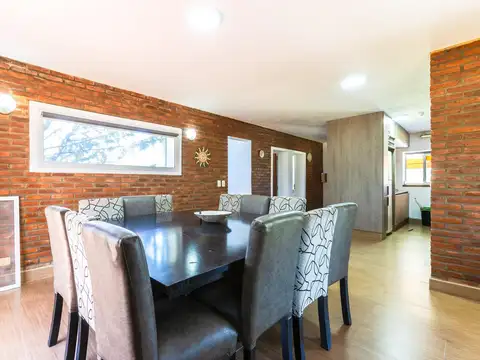 Casa en Venta al Este