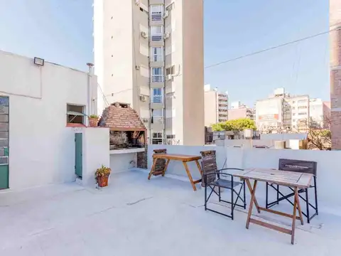 Depto Tipo Casa 4 ambientes con 2 baños