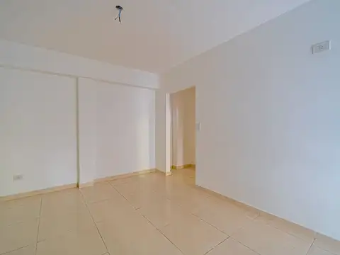 VENTA DEPARTAMENTO 2 AMBIENTES PARQUE CHAS