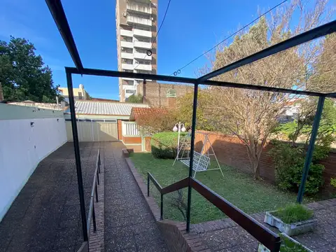 CASA EN ALQUILER - ARROYITO