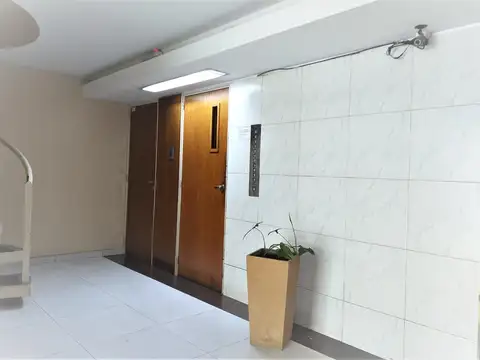 San Lorenzo 1700, Piso 2