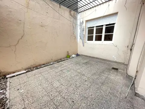 Depto Tipo Casa en Venta 50 años