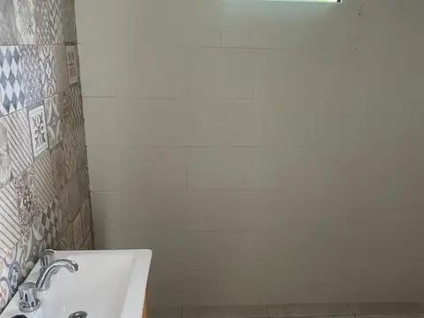 Dpto en primer piso en venta a estrenar en merlo