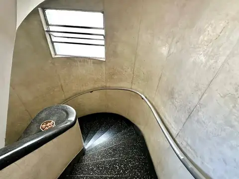 Depto Tipo Casa en Venta al Este