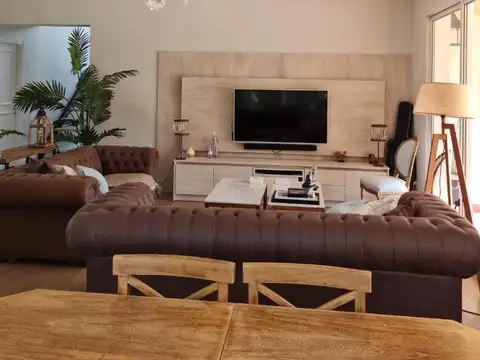 Av. Jorge Newbery 5000