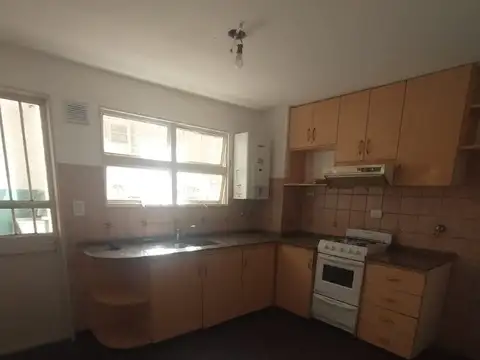 Departamento en Alquiler en Centro, $ 660.000