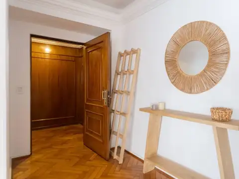 APTO CREDITO Edificio Paris Depto 3 Amb. C/depend. Baulera y Balcón Venta Retiro