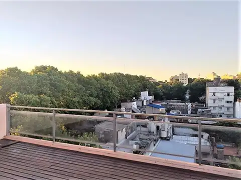 Alquiler Monoambiente-balcón-terraza-SUM Paternal