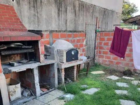 Juan Maria Gutierrez 4400