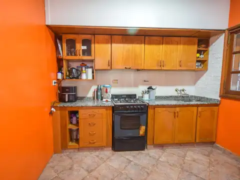 Depto Tipo Casa en Venta en Villa Primera, USD 109.000