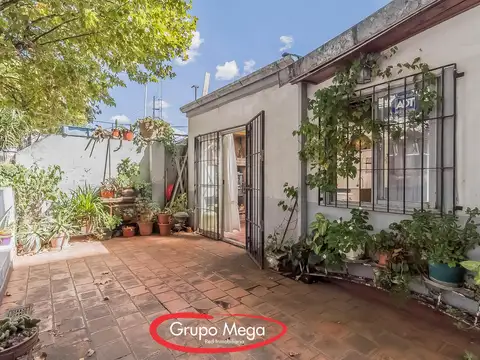 Depto Tipo Casa en Venta de 4 ambientes