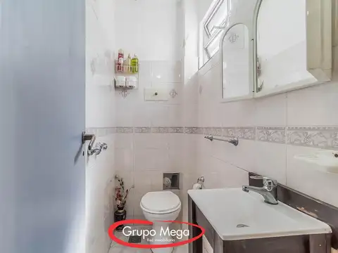 Excelente Ph 3 amb con dep  al frente con patio terraza y quincho