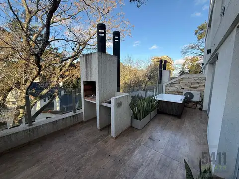 Alquiler Departamento 2 ambientes con Balcon Jacuzzi Cochera Baulera en Mainpark Canning