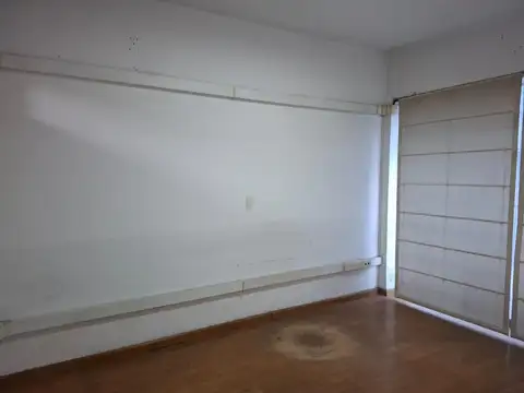 Local en Venta 40 años