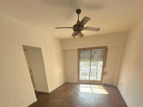 VENTA Semipiso de 2 ambientes. APTO CREDITO