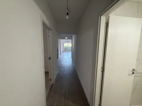 Departamento 4 ambientes con 2 baños