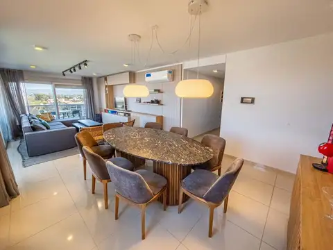 Venta Ópera Luxury VIP 3 Dorm Cochera y Baulera