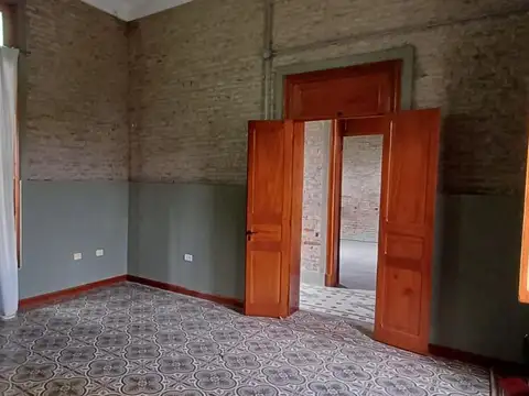 Oficina/local en alquiler a pocas cuadras del centro